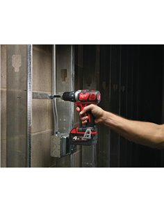 Masina de gaurit compacta M18 - Milwaukee - M18 BDD-402X - cod 4933446198 2